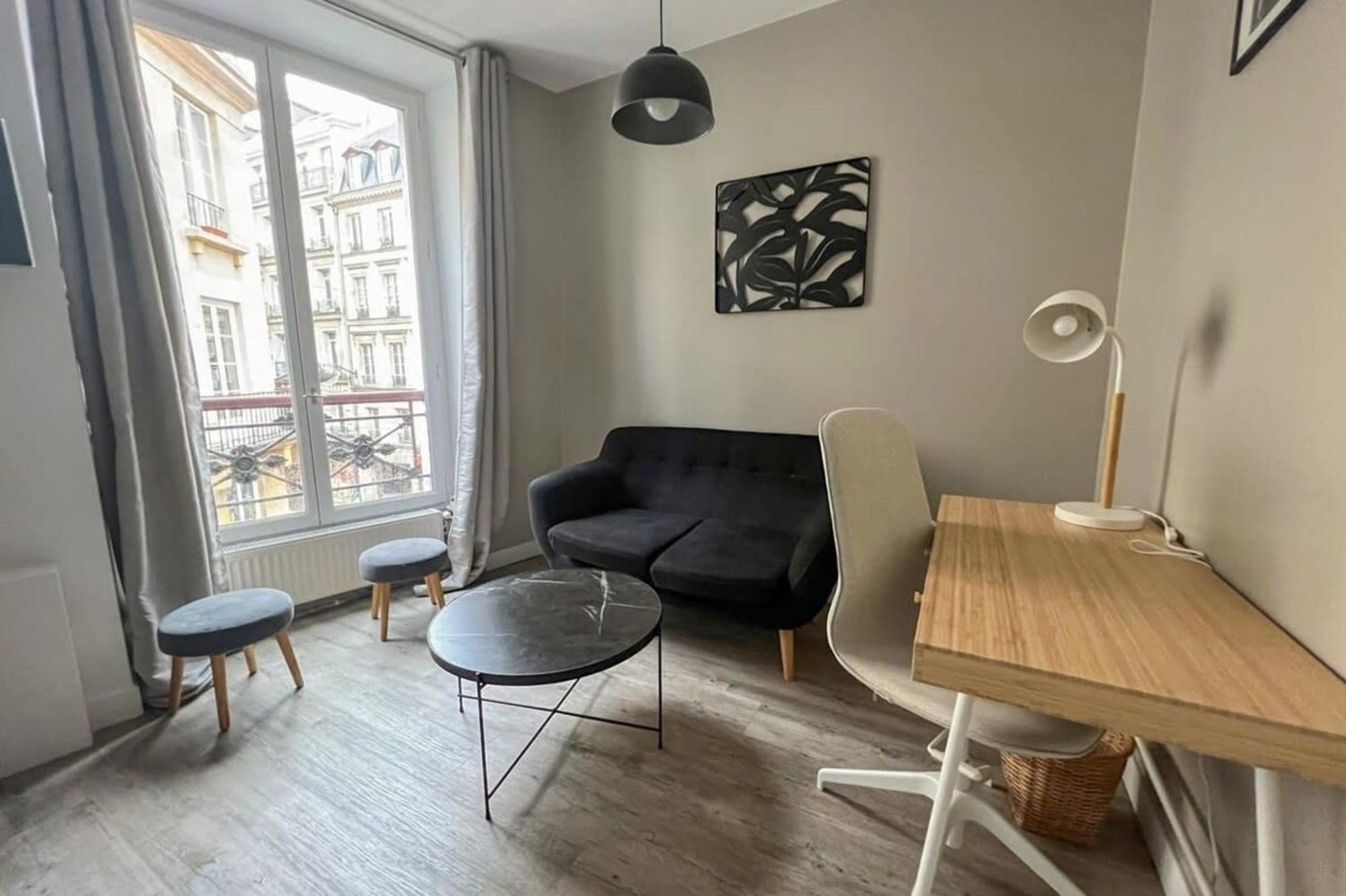 Flexliving - Beautiful 2-room - Chaussee D'antin - 09 Appartement